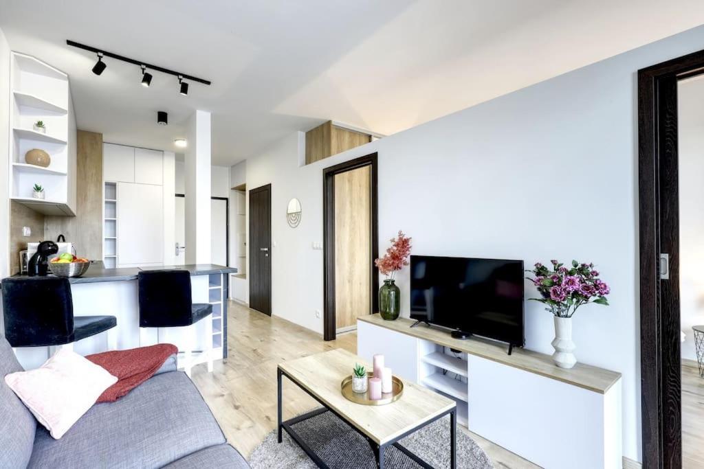 Star Cozy Apartment In A Modern Neighborhood Bratislava Luaran gambar
